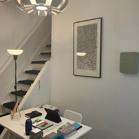 Hidden Gem Хостел *